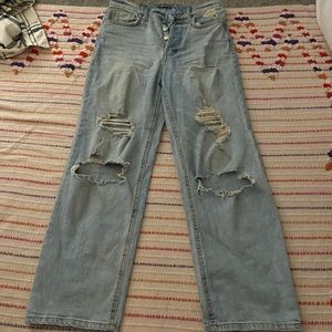 Ripped straight/wide jeans